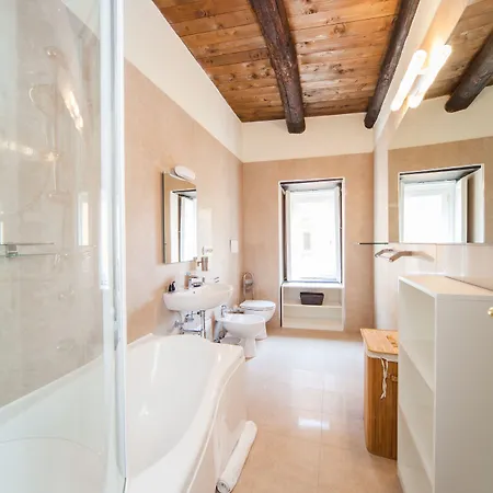 Pensionat Palazzo Marigliano 4*