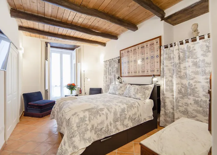Palazzo Marigliano 4* Napoli