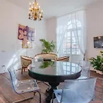 Palazzo Marigliano Gasthuis 4*