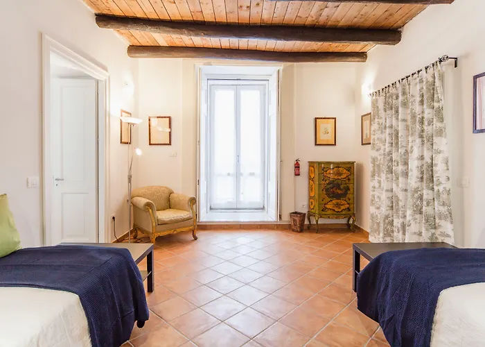 בית הארחה Palazzo Marigliano 4*